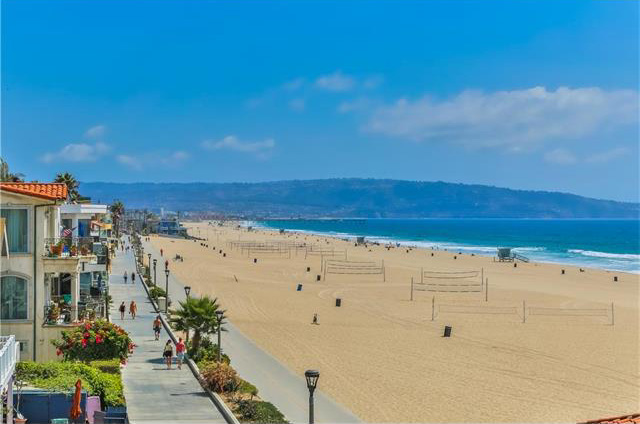 See the current homes for sale on the Hermosa Beach Strand